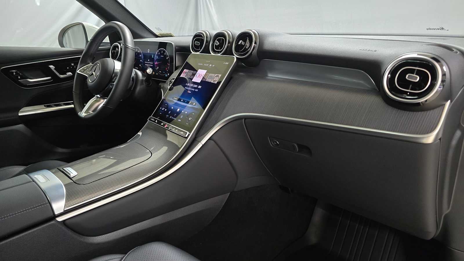 2025 Mercedes-Benz GLC GLC 300