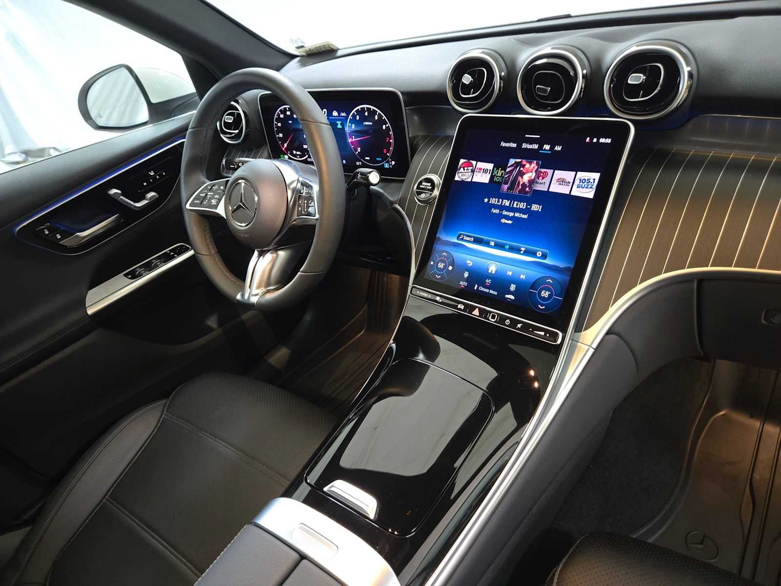 2026 Mercedes-Benz GLC 300 4MATIC® SUV