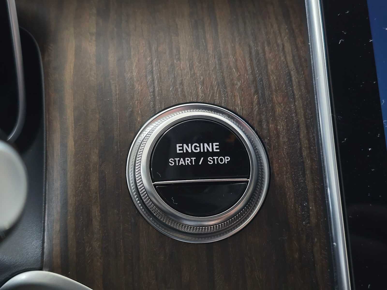 2025 Mercedes-Benz GLC 350e 4MATIC® SUV