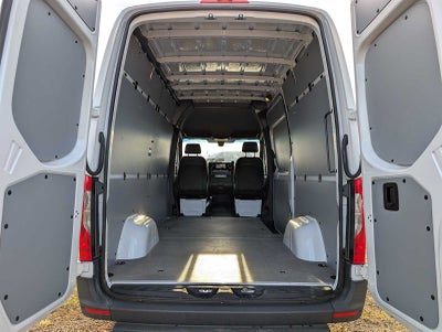2025 Mercedes-Benz Sprinter 2500 Standard Roof I4 Diesel 144" RWD