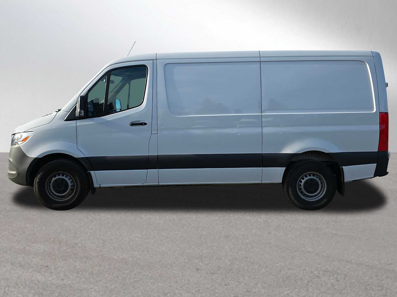 2025 Mercedes-Benz Sprinter 2500 Standard Roof I4 Diesel 144" RWD