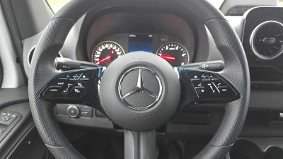 2025 Mercedes-Benz Sprinter 2500 Standard Roof I4 Diesel 144" RWD