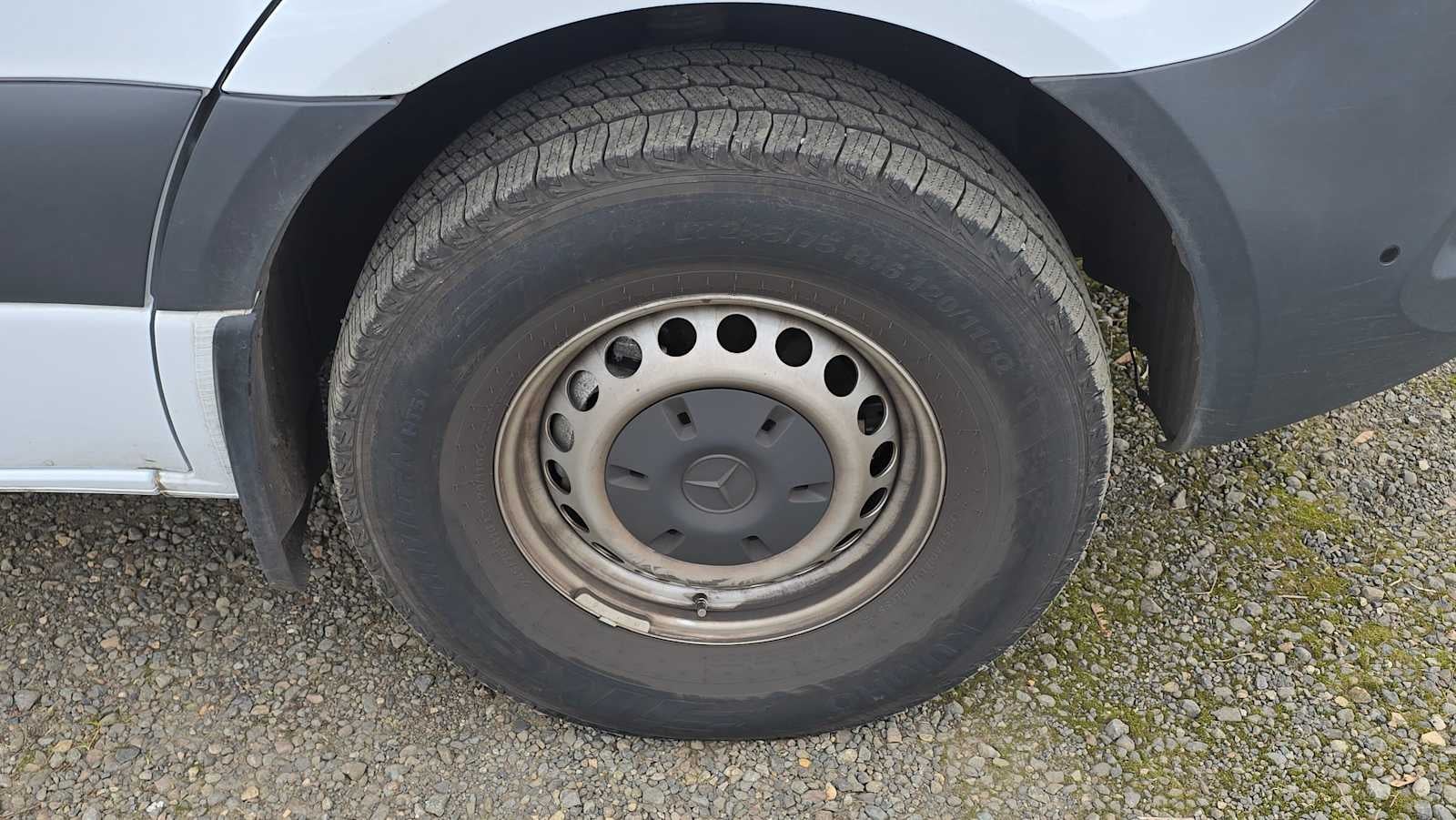 2025 Mercedes-Benz Sprinter 2500 Standard Roof I4 Diesel 144" RWD