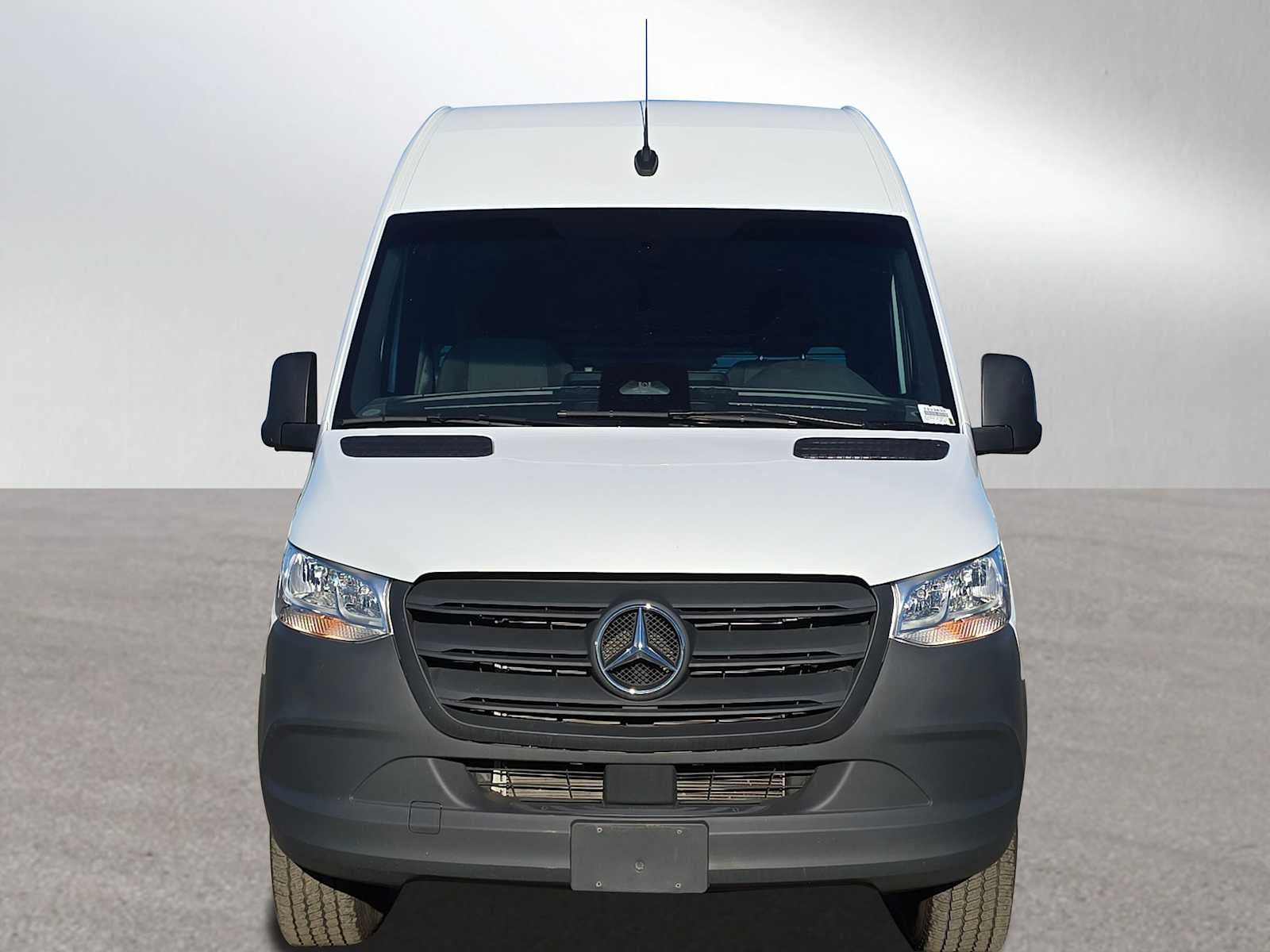 2025 Mercedes-Benz Sprinter 2500 Standard Roof I4 Diesel 144" RWD