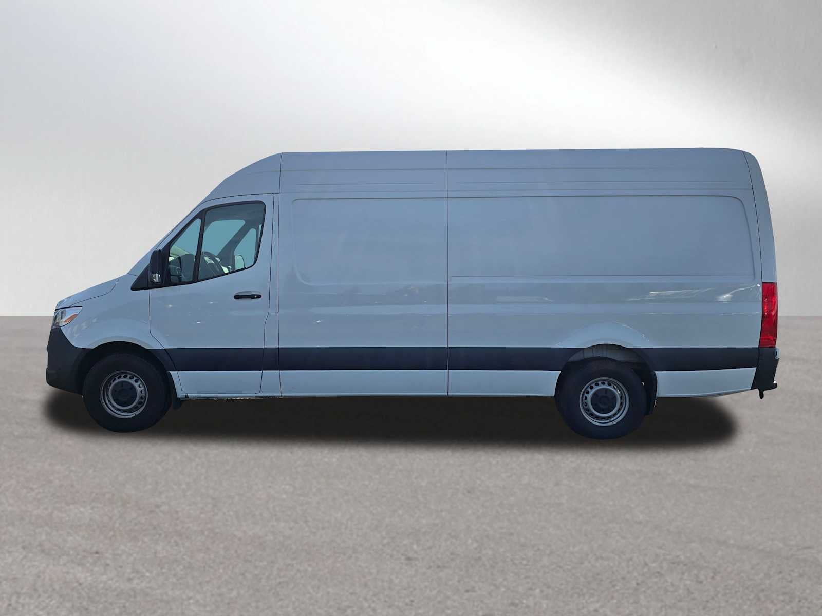 2025 Mercedes-Benz Sprinter 2500 Standard Roof I4 Diesel 144" RWD