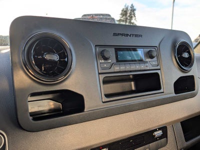2025 Mercedes-Benz Sprinter 2500 Standard Roof I4 Diesel 144" RWD
