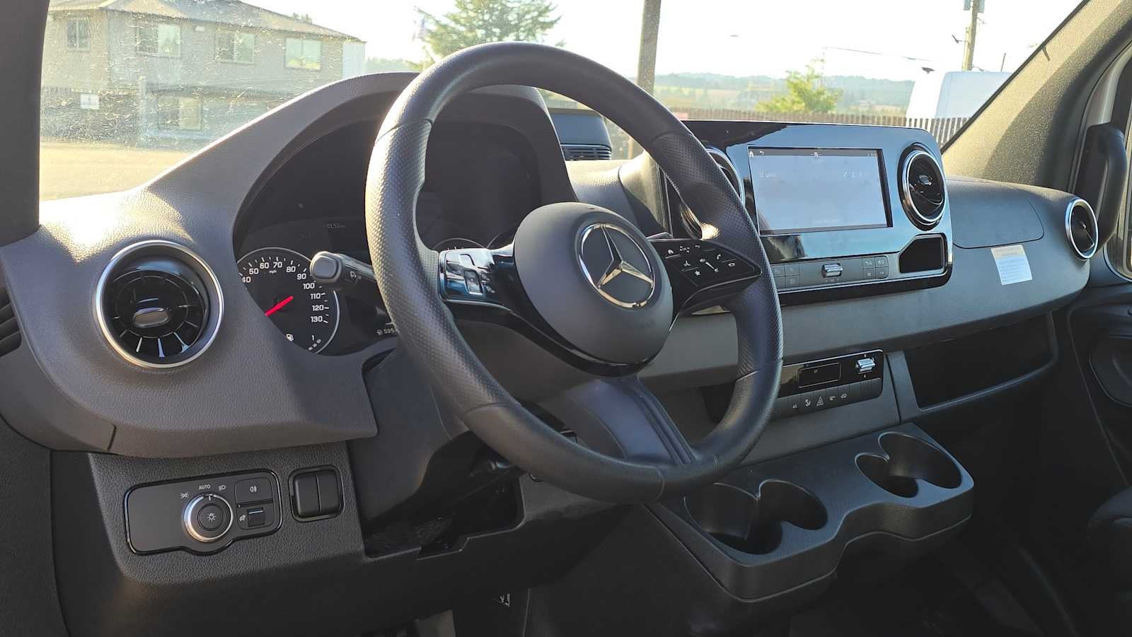 2025 Mercedes-Benz Sprinter 2500 Standard Roof I4 Diesel 144" RWD