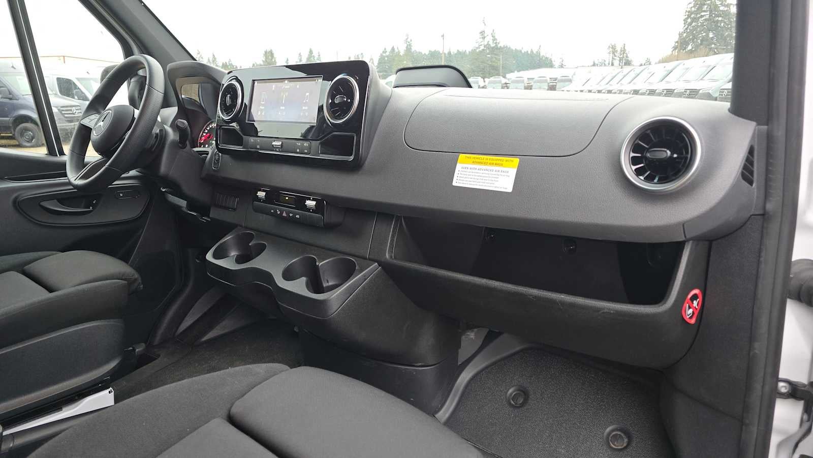 2025 Mercedes-Benz Sprinter 2500 Standard Roof I4 Diesel 144" RWD