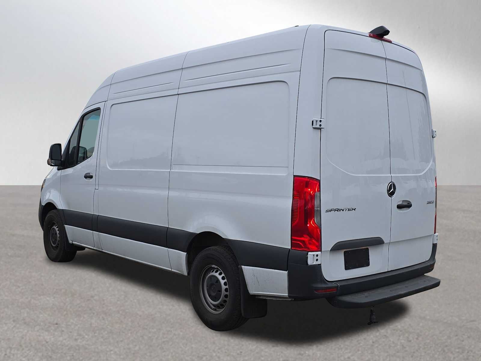 2025 Mercedes-Benz Sprinter 2500 Standard Roof I4 Diesel 144" RWD