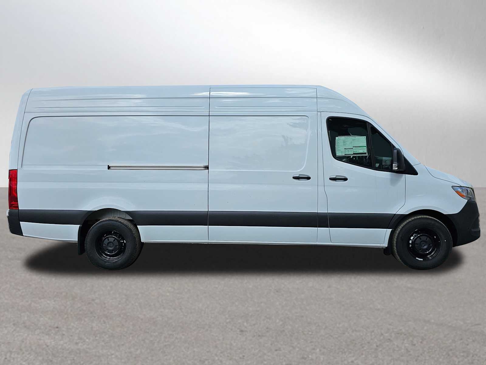 2024 Mercedes-Benz Sprinter 2500 High Roof I4 Diesel 170" RWD