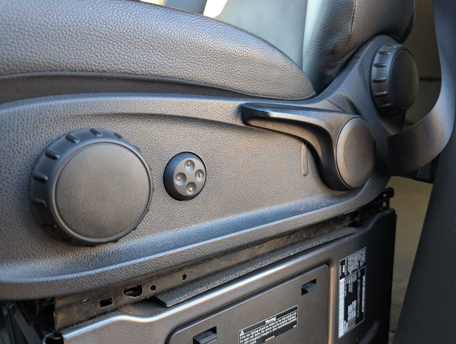 2022 Mercedes-Benz Sprinter 3500XD High Roof V6 170" Extended 4WD