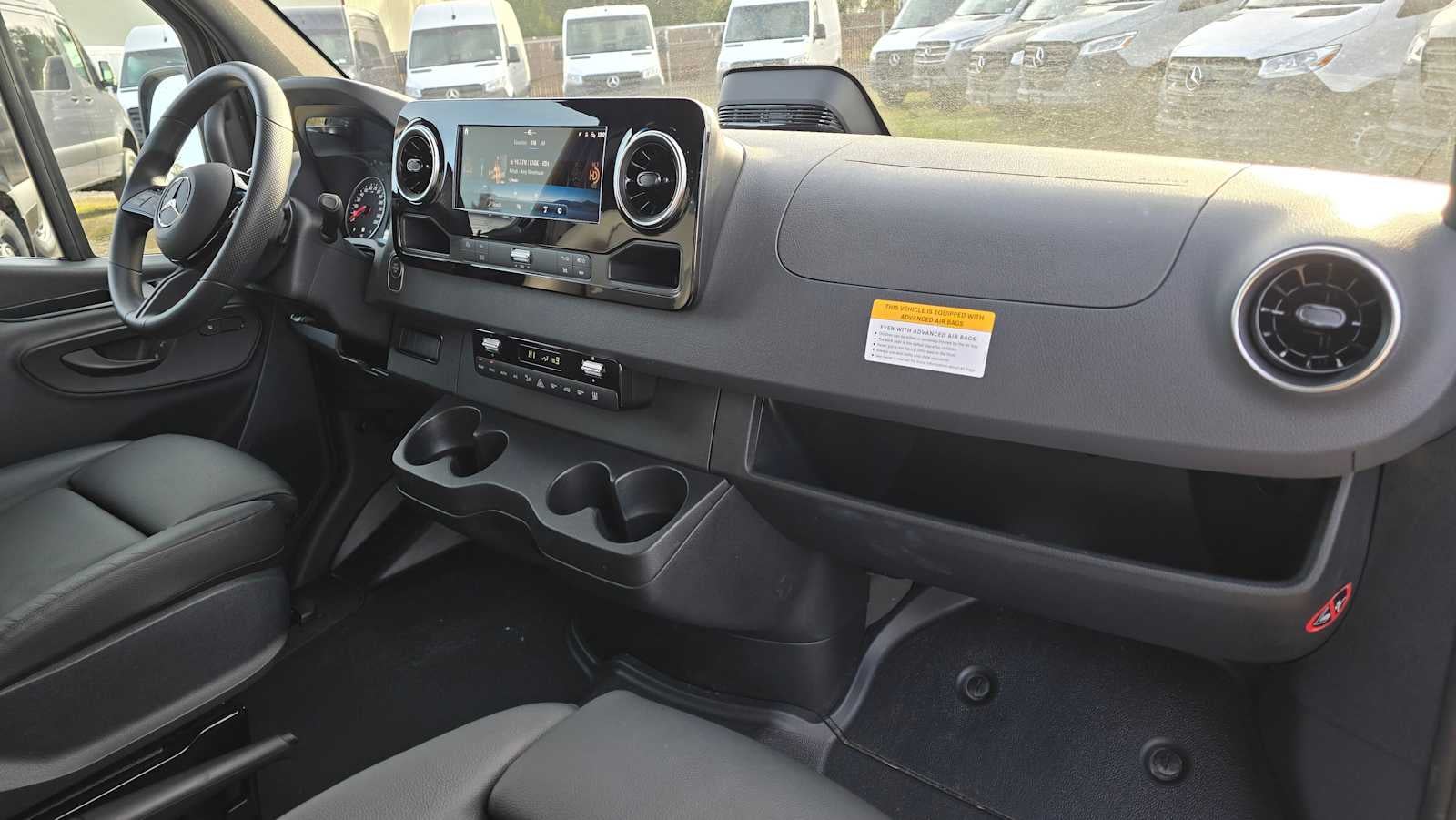 2025 Mercedes-Benz Sprinter 2500 Standard Roof I4 Diesel 144" RWD