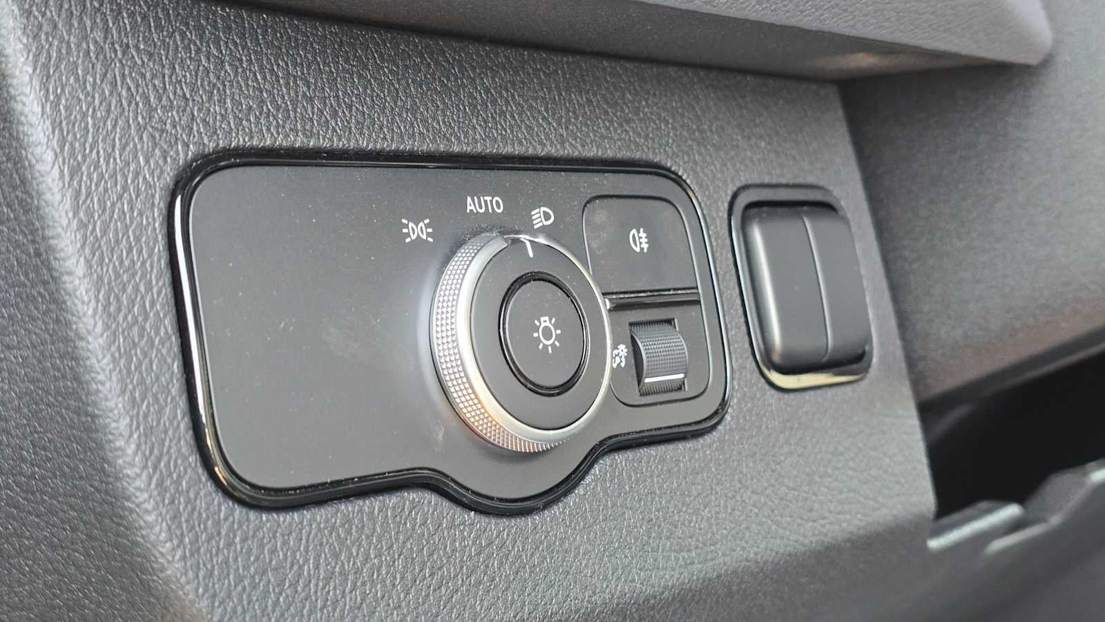 2025 Mercedes-Benz Sprinter 2500 Standard Roof I4 Diesel 144" RWD