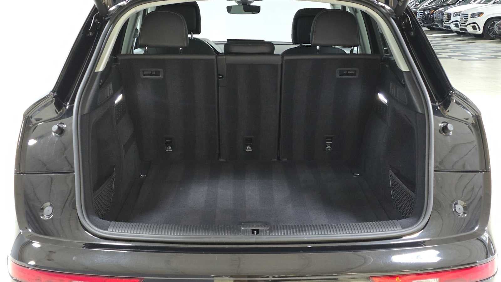 2023 Audi Q5 Premium Plus