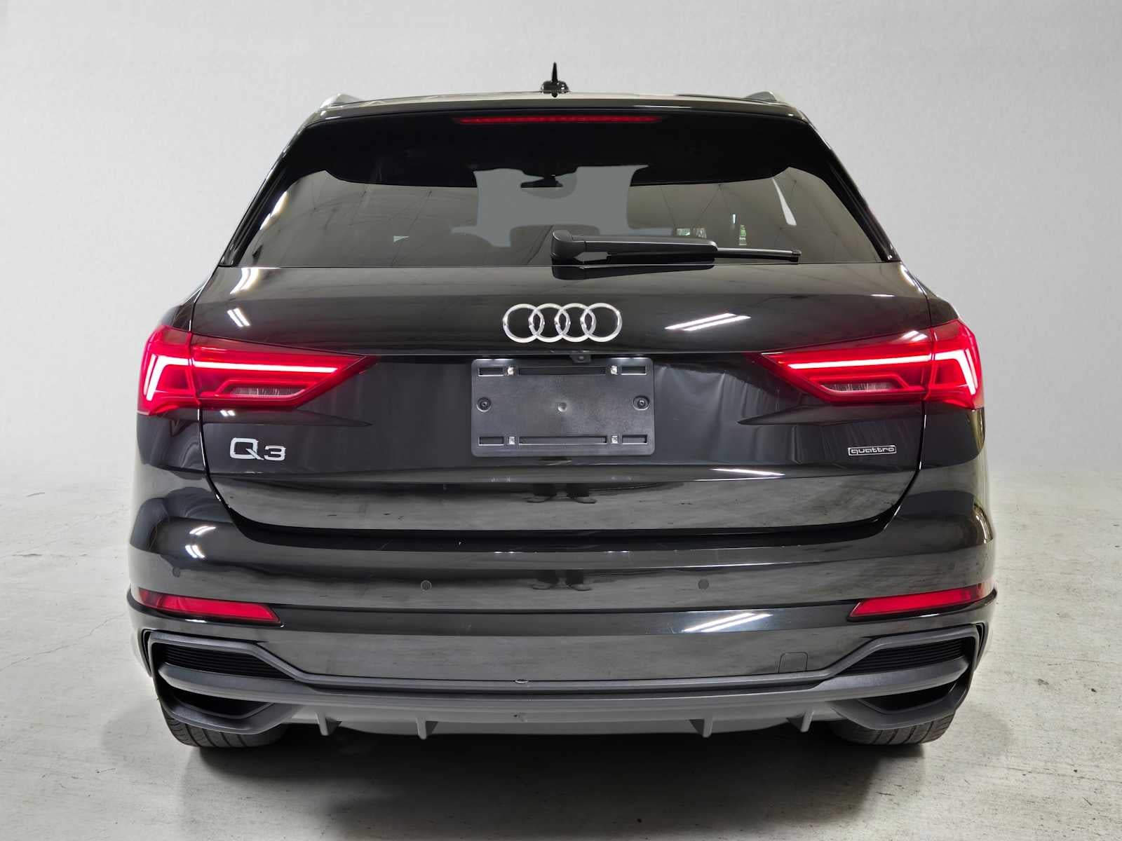 2025 Audi Q3 S line Premium