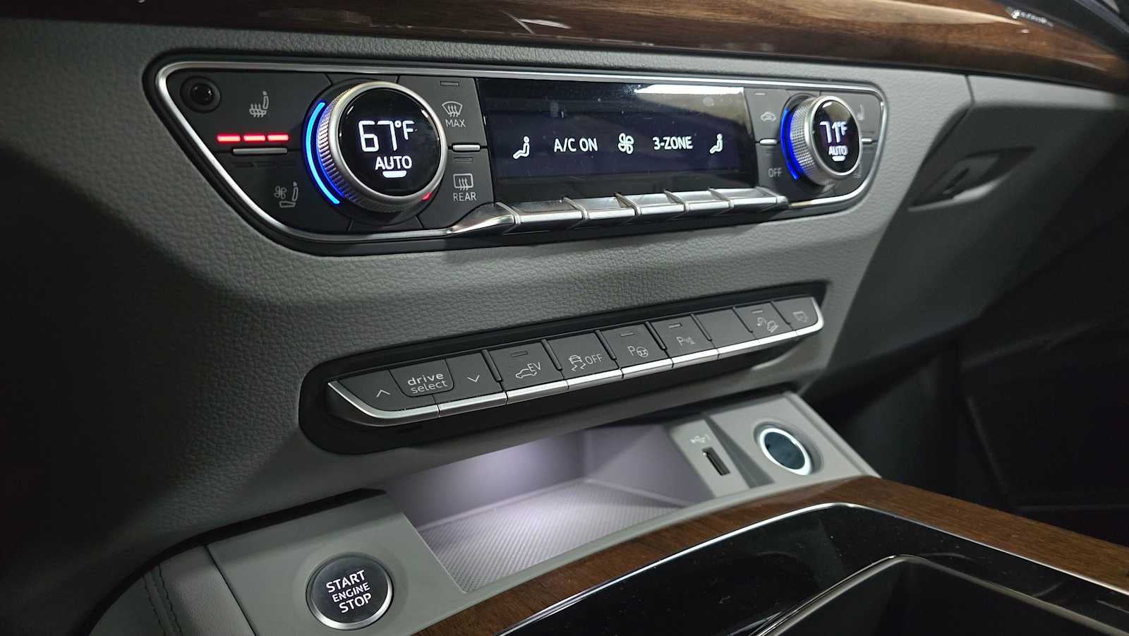 2024 Audi Q5 S line Prestige