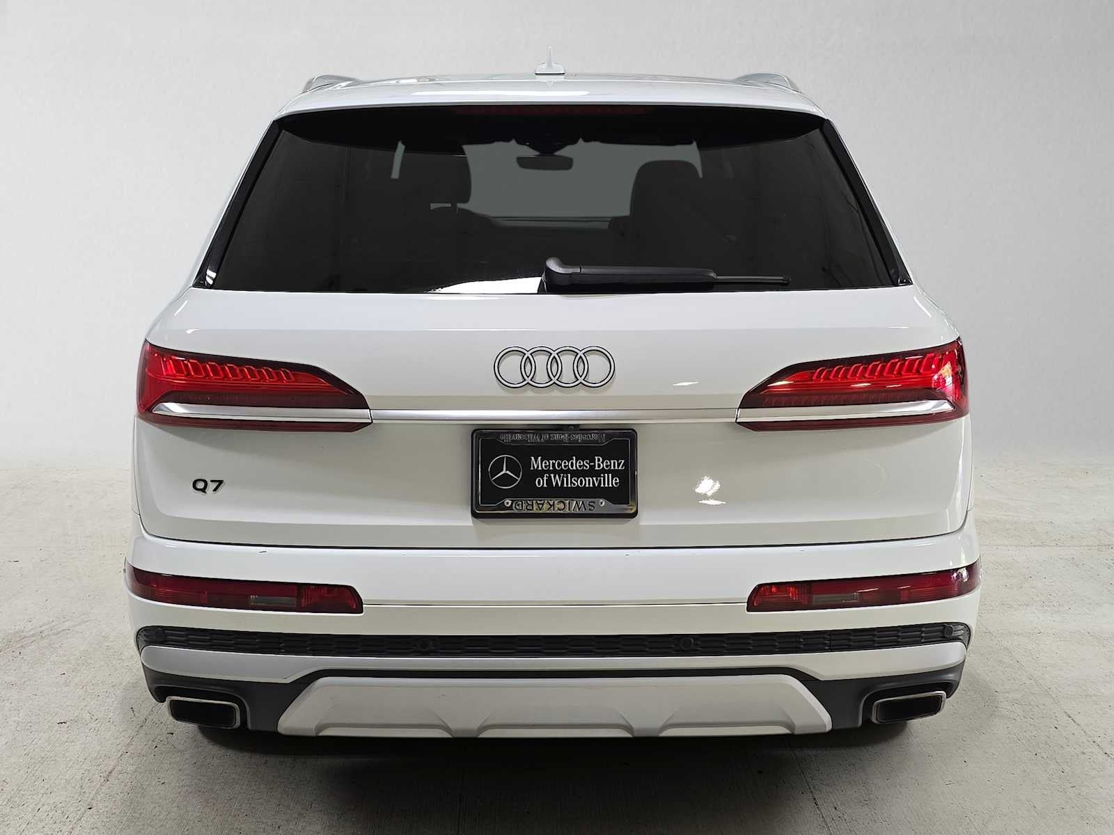 2025 Audi Q7 Premium Plus