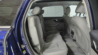 2024 Audi Q7 Premium Plus