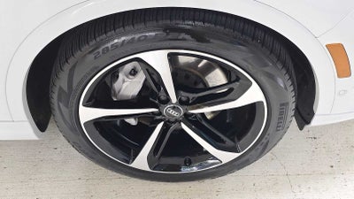 2019 Audi Q7 Prestige
