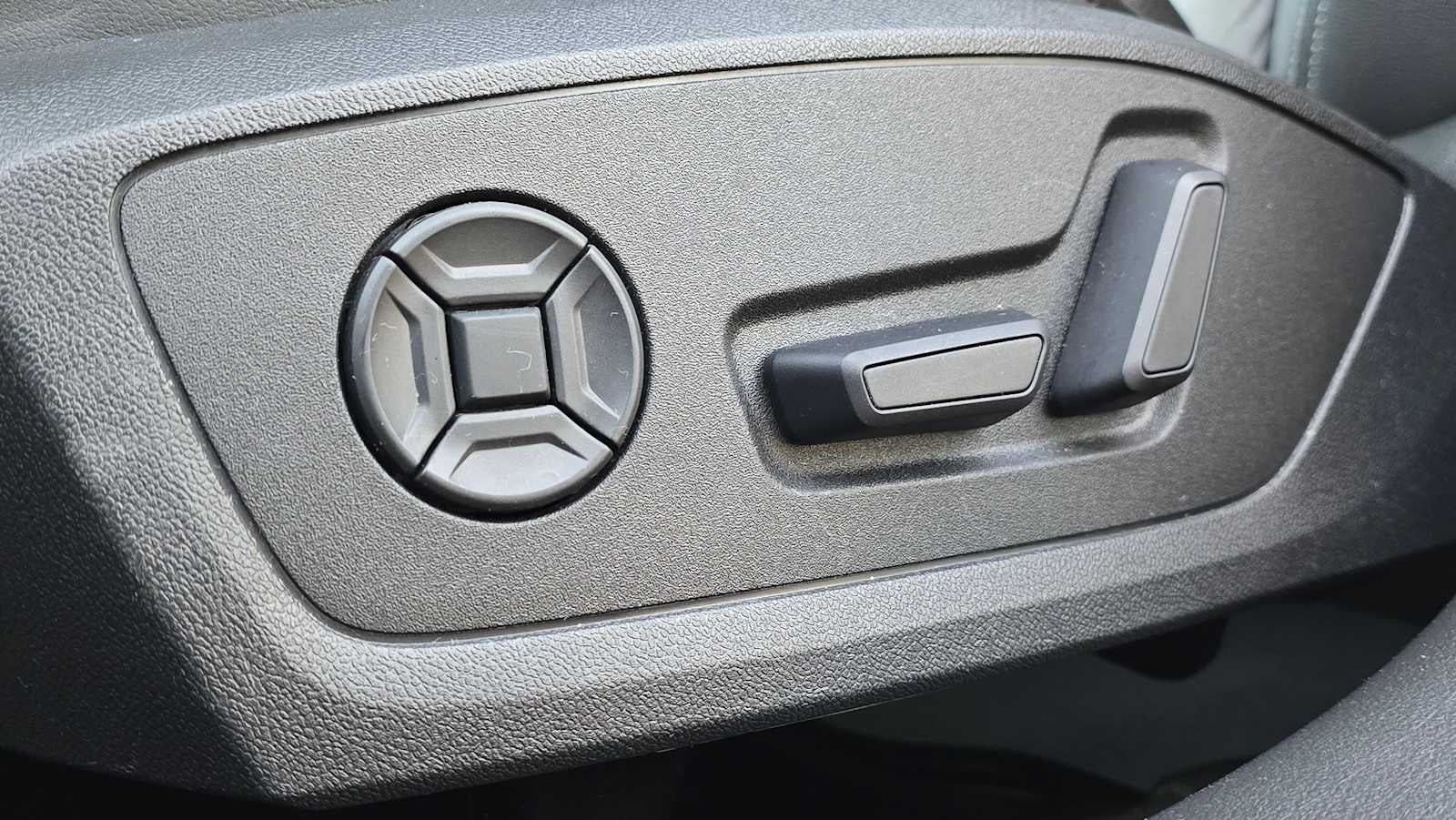 2024 Audi A6 Premium Plus