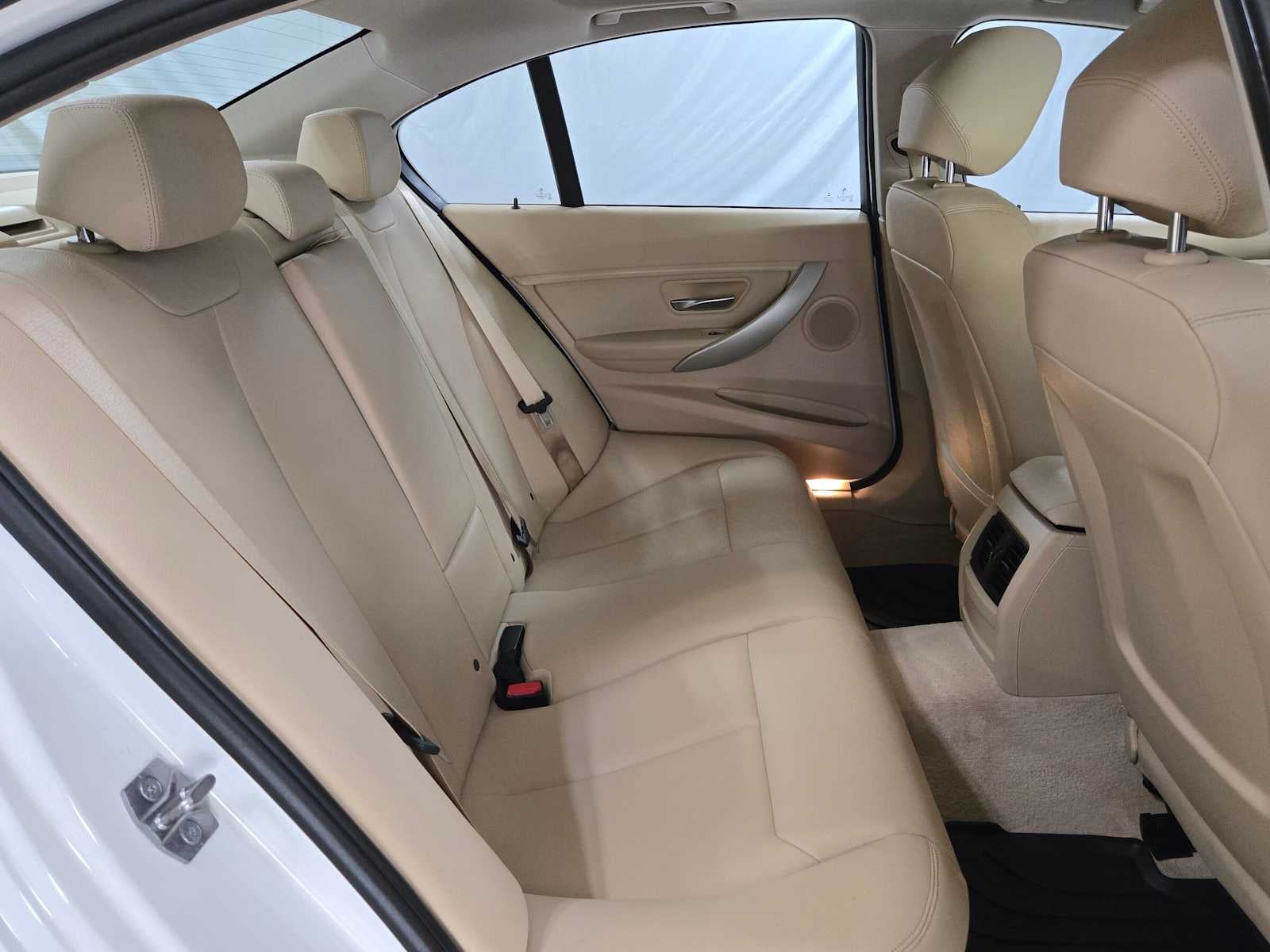 2015 BMW 320i xDrive 320i xDrive