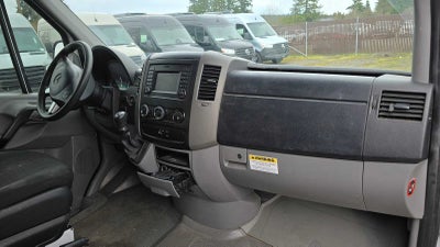 2018 Mercedes-Benz Sprinter 2500 Standard Roof V6 144" RWD