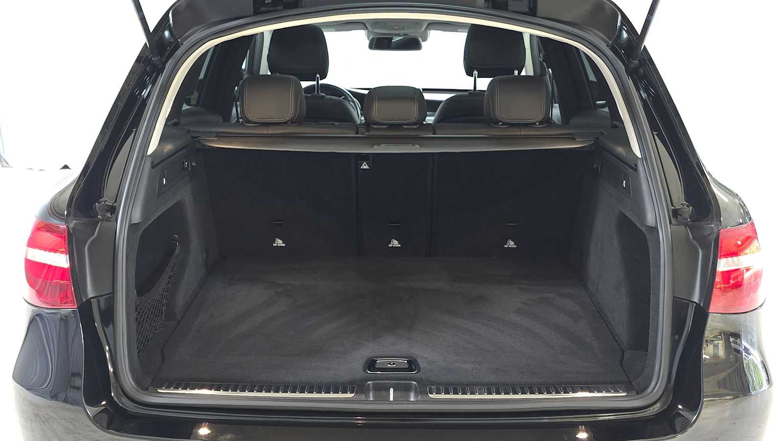 2016 Mercedes-Benz GLC 300 4MATIC® 4dr