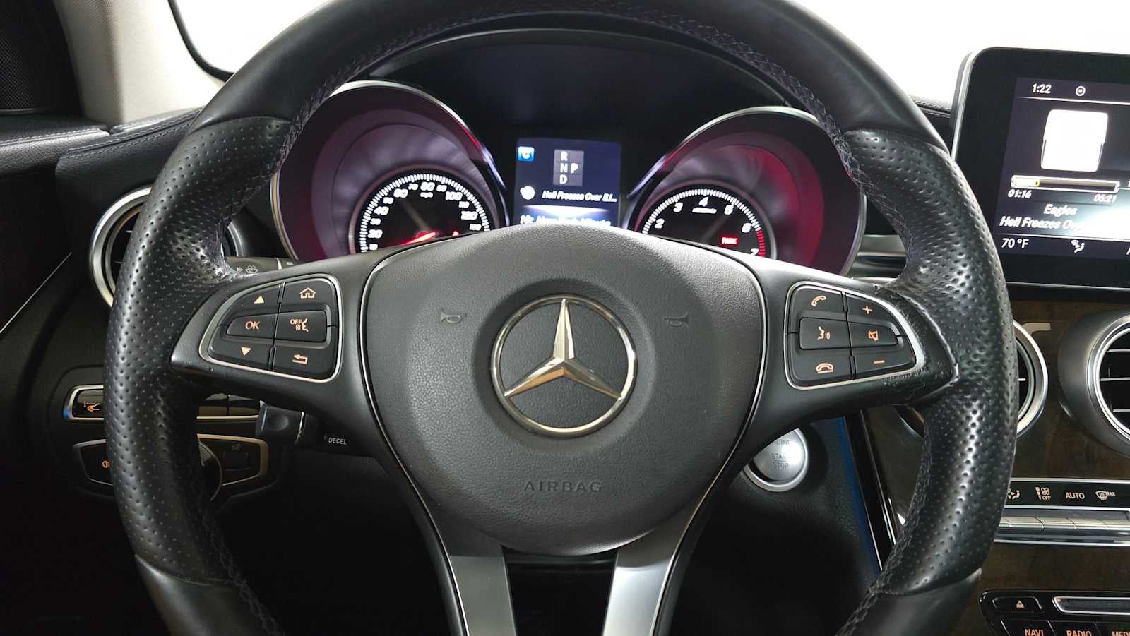 2016 Mercedes-Benz GLC 300 4MATIC® 4dr