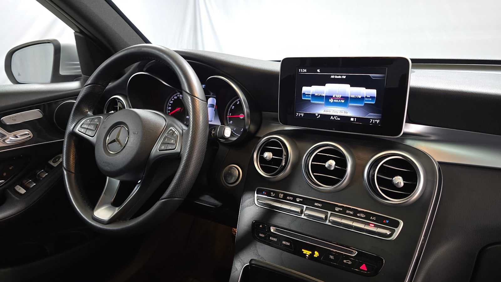 2018 Mercedes-Benz GLC 300 4MATIC® SUV