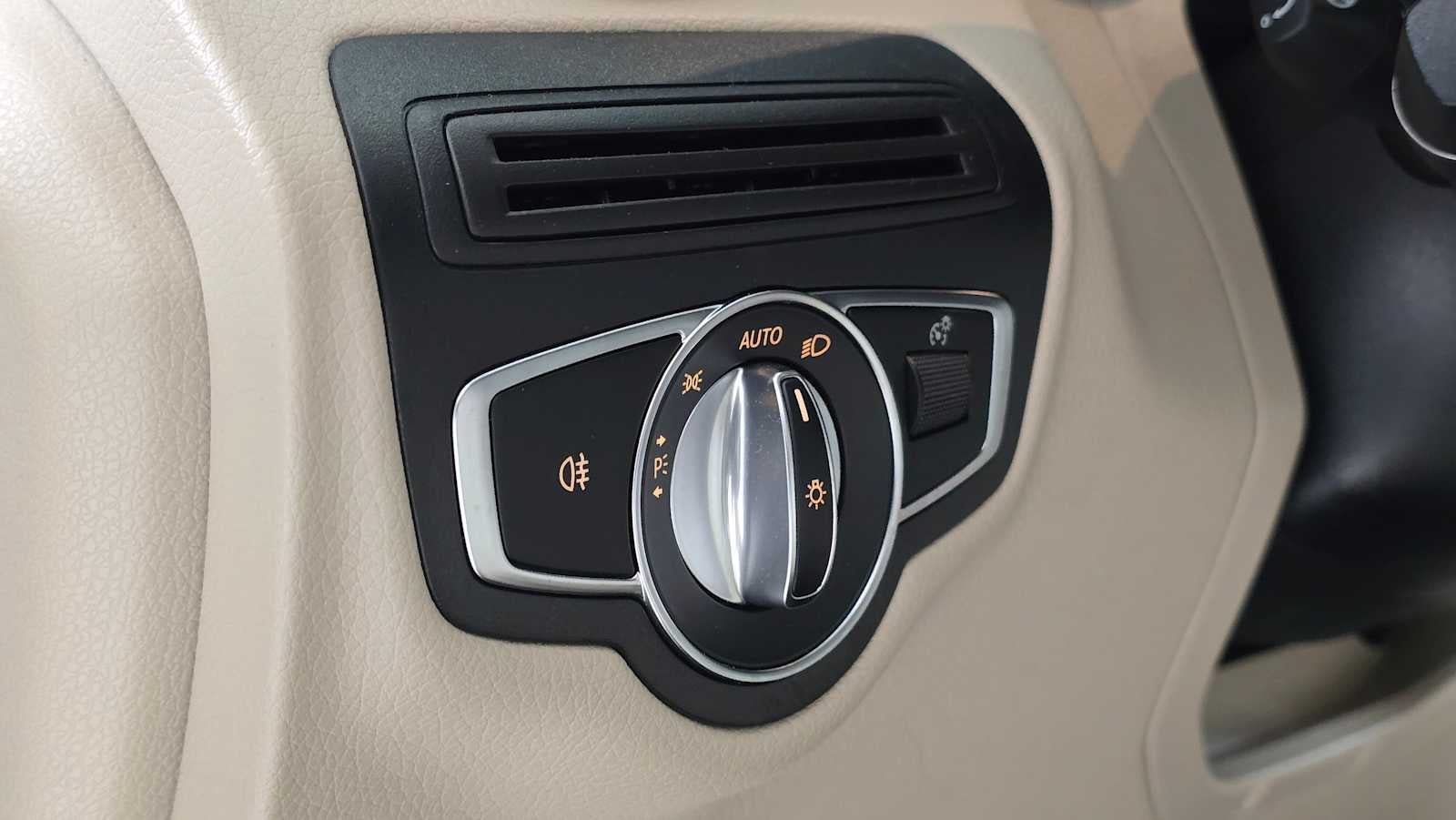 2019 Mercedes-Benz GLC 300 4MATIC® SUV