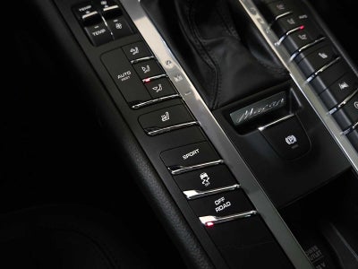 2019 Porsche Macan AWD