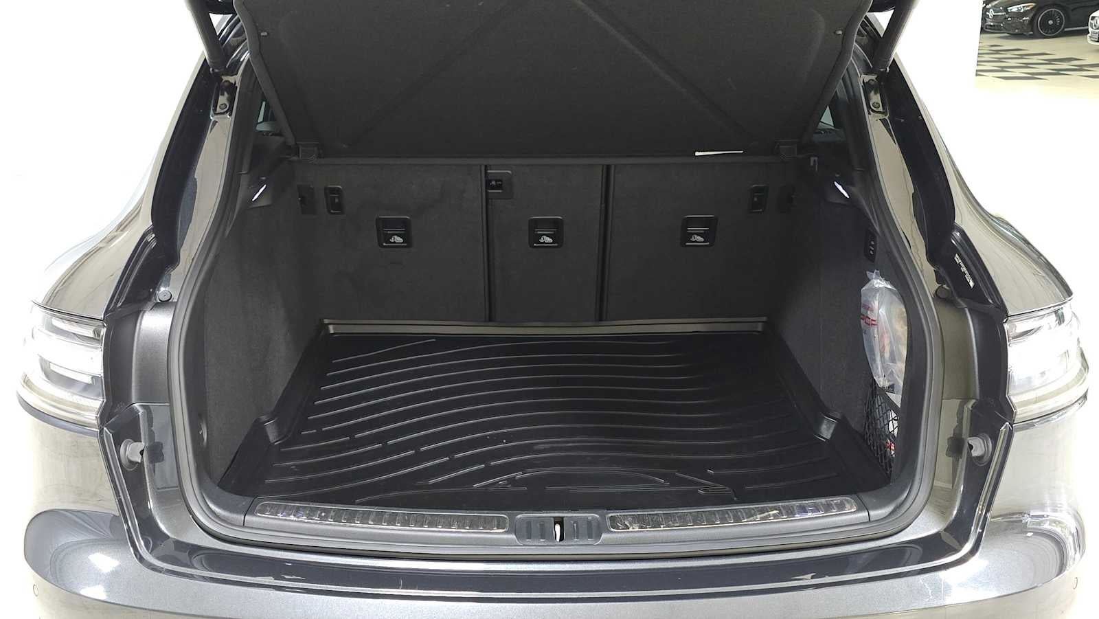 2022 Porsche Macan GTS