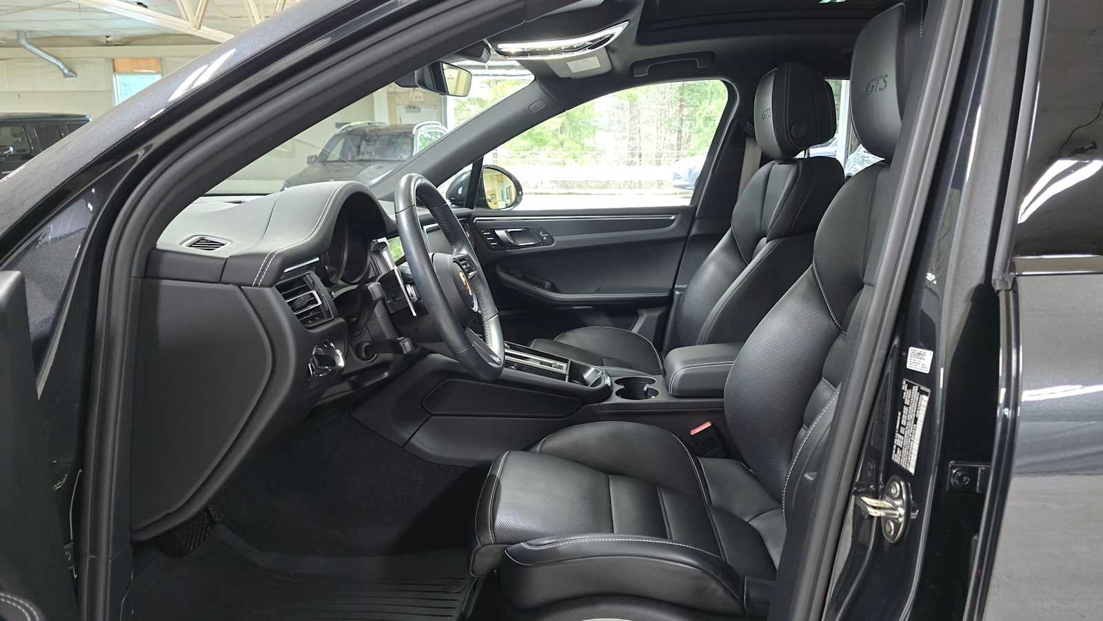 2022 Porsche Macan GTS