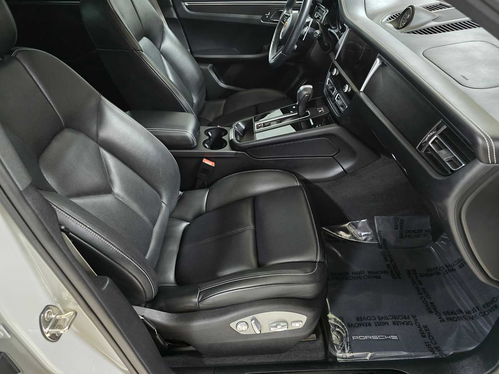 2024 Porsche Macan GTS