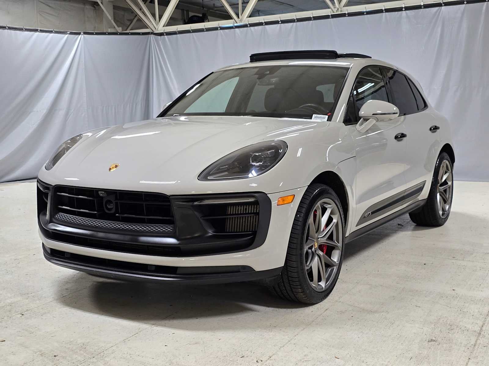 2024 Porsche Macan GTS