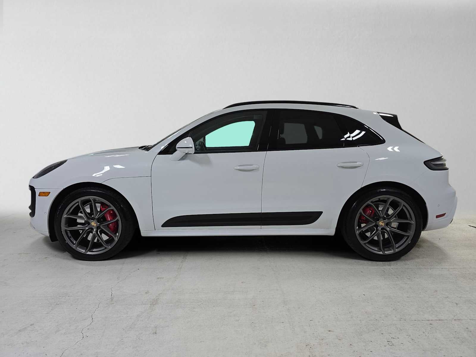 2023 Porsche Macan GTS