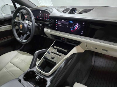 2024 Porsche Cayenne S