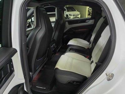 2024 Porsche Cayenne S