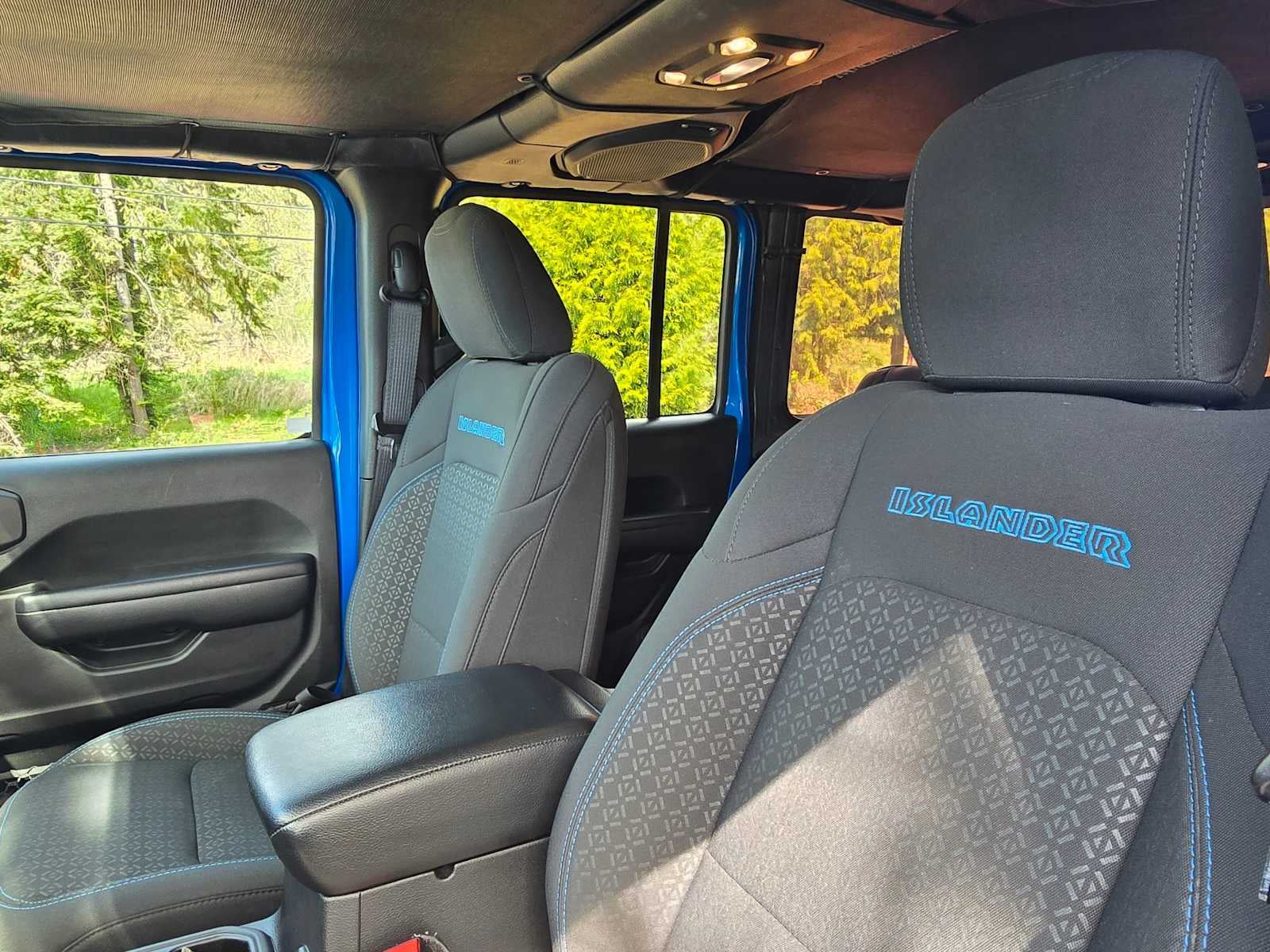 2021 Jeep Wrangler Unlimited Islander