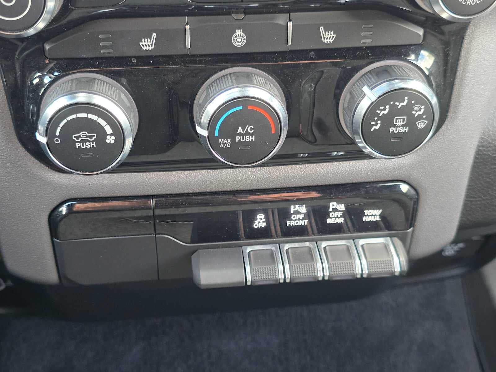 2025 RAM 1500 Big Horn