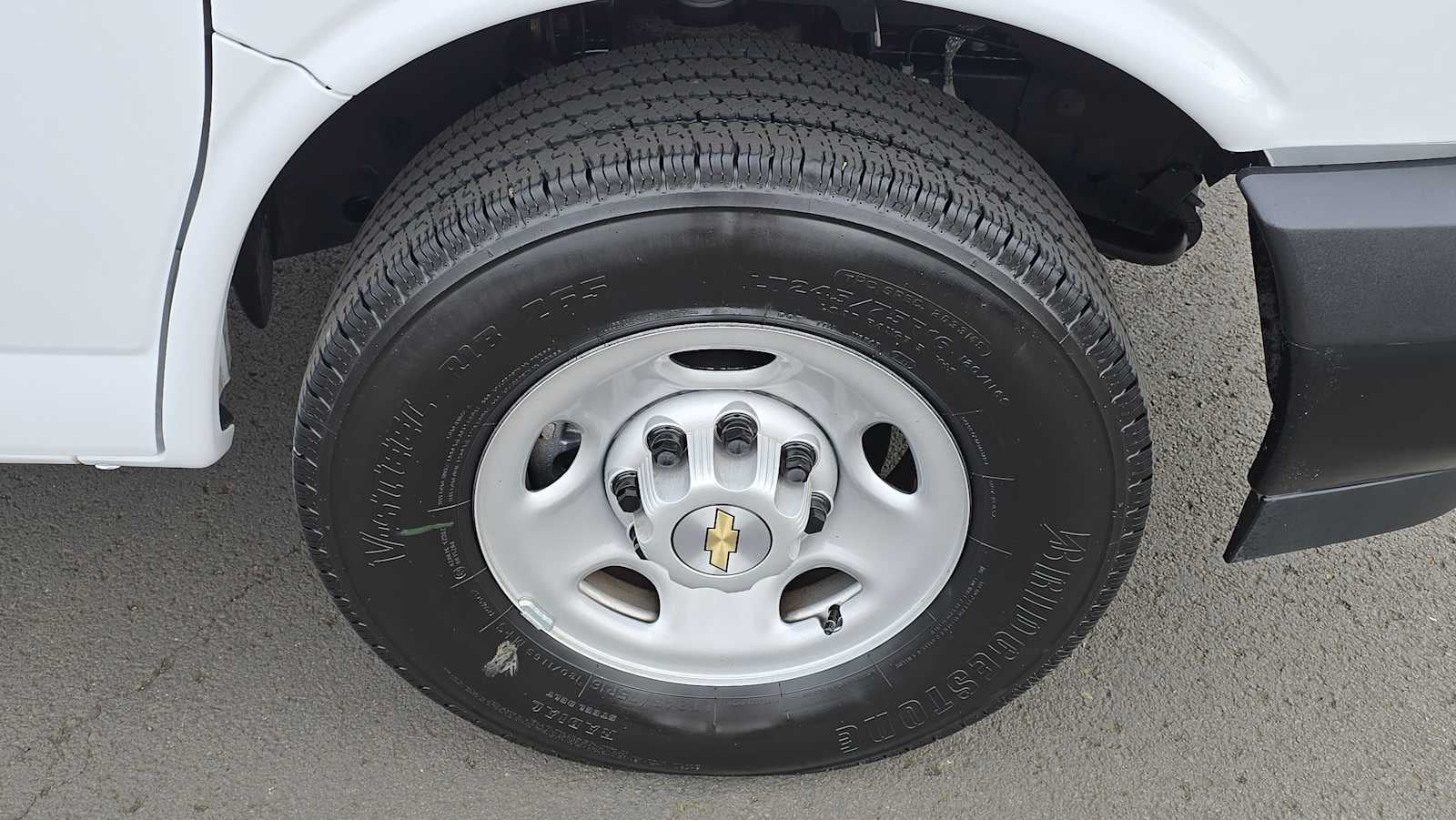 2025 Chevrolet Express Cargo Van RWD 2500 155"