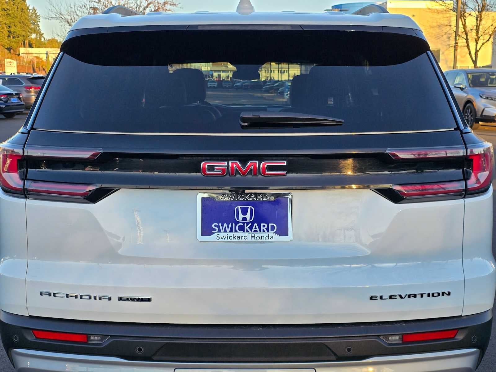 2024 GMC Acadia AWD Elevation