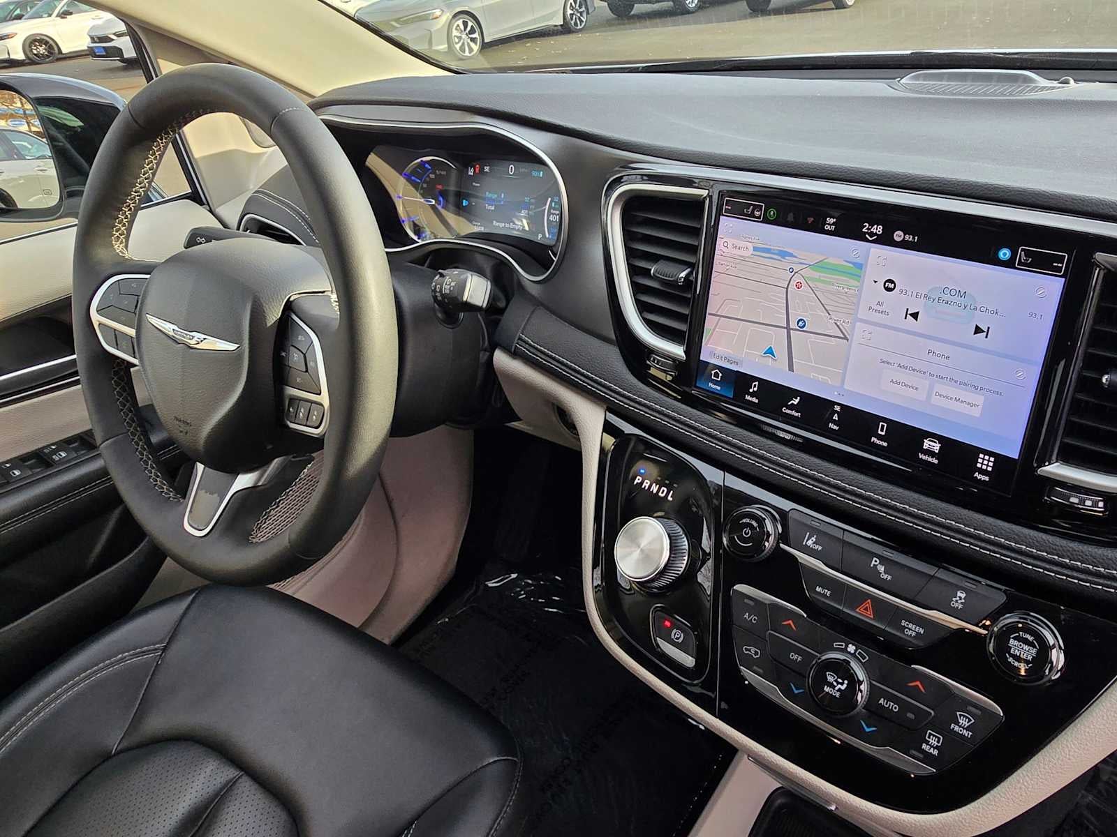 2024 Chrysler Pacifica Hybrid Select