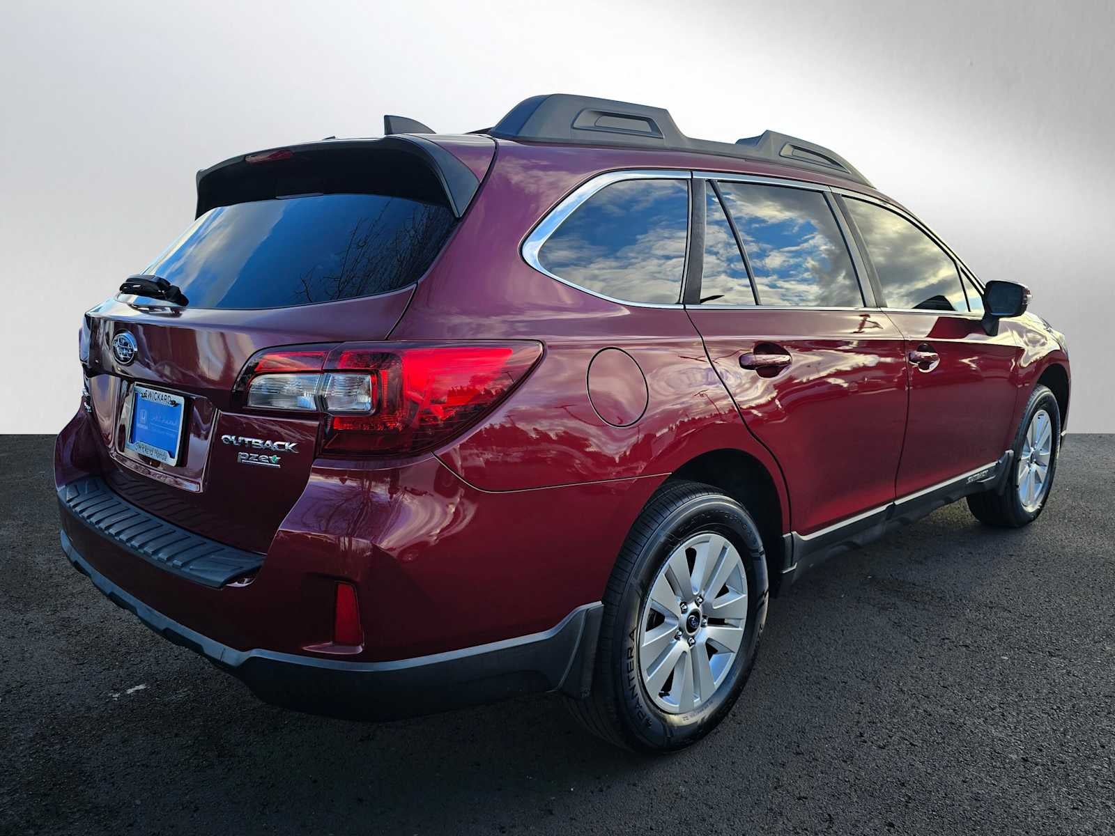 2017 Subaru Outback Premium