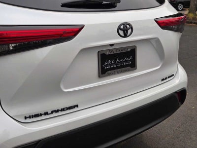 2022 Toyota Highlander XLE
