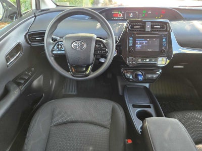 2019 Toyota Prius LE