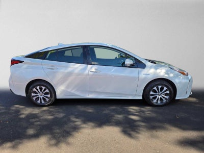 2019 Toyota Prius LE