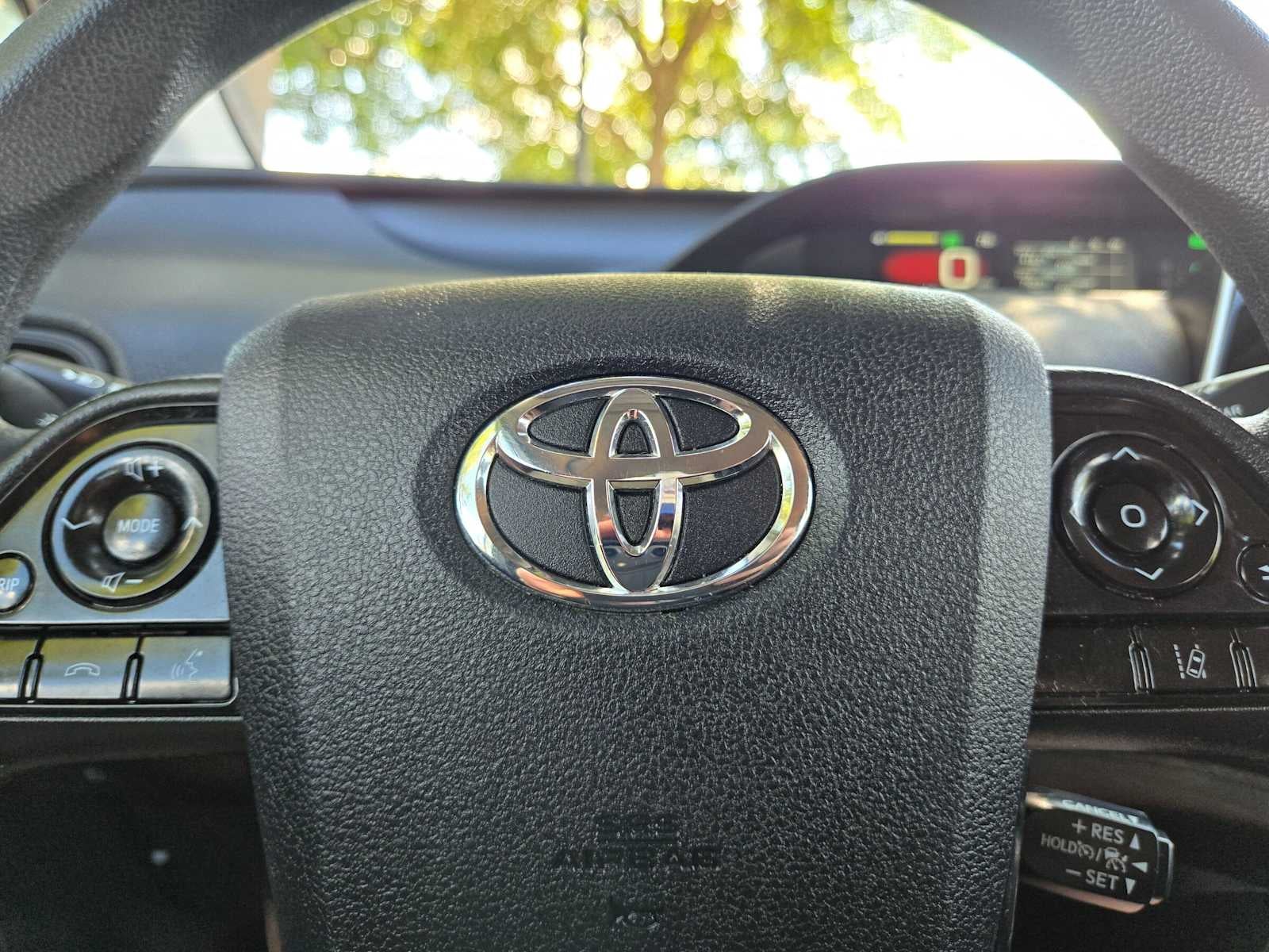 2019 Toyota Prius LE