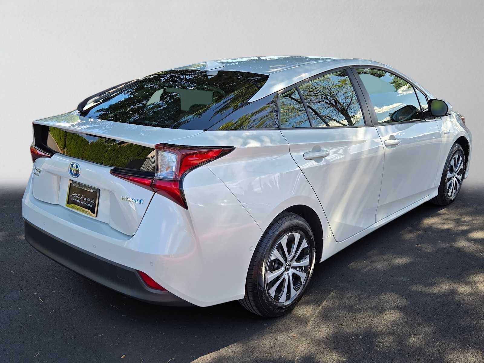 2019 Toyota Prius LE