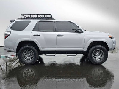 2020 Toyota 4Runner Venture
